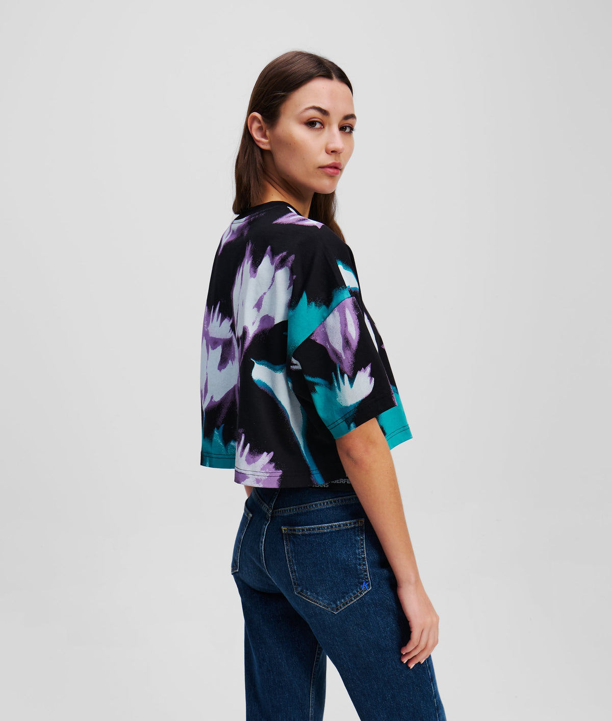 FLORAL-PRINT CROP T-SHIRT