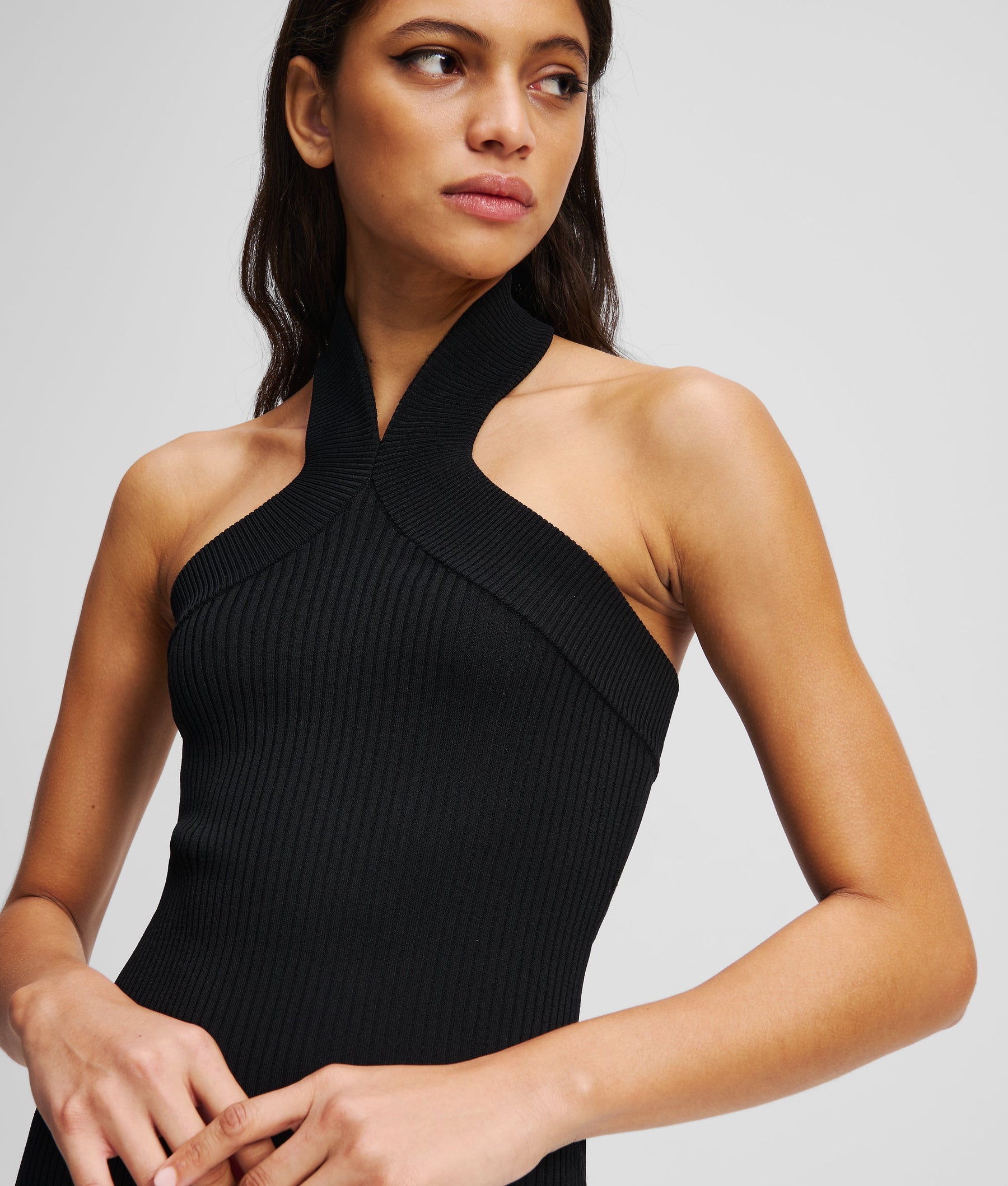 HALTERNECK KNITTED JUMPER