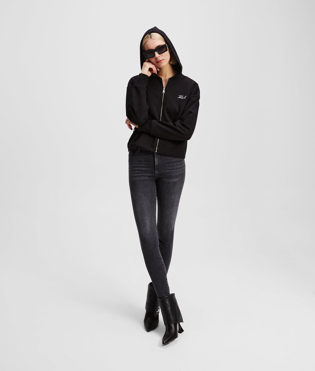SIGNATURE ZIP-UP HOODIE