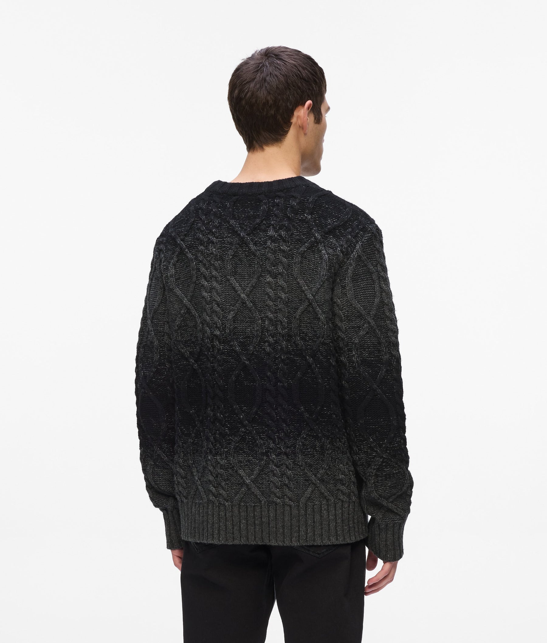 Cable knit jumper