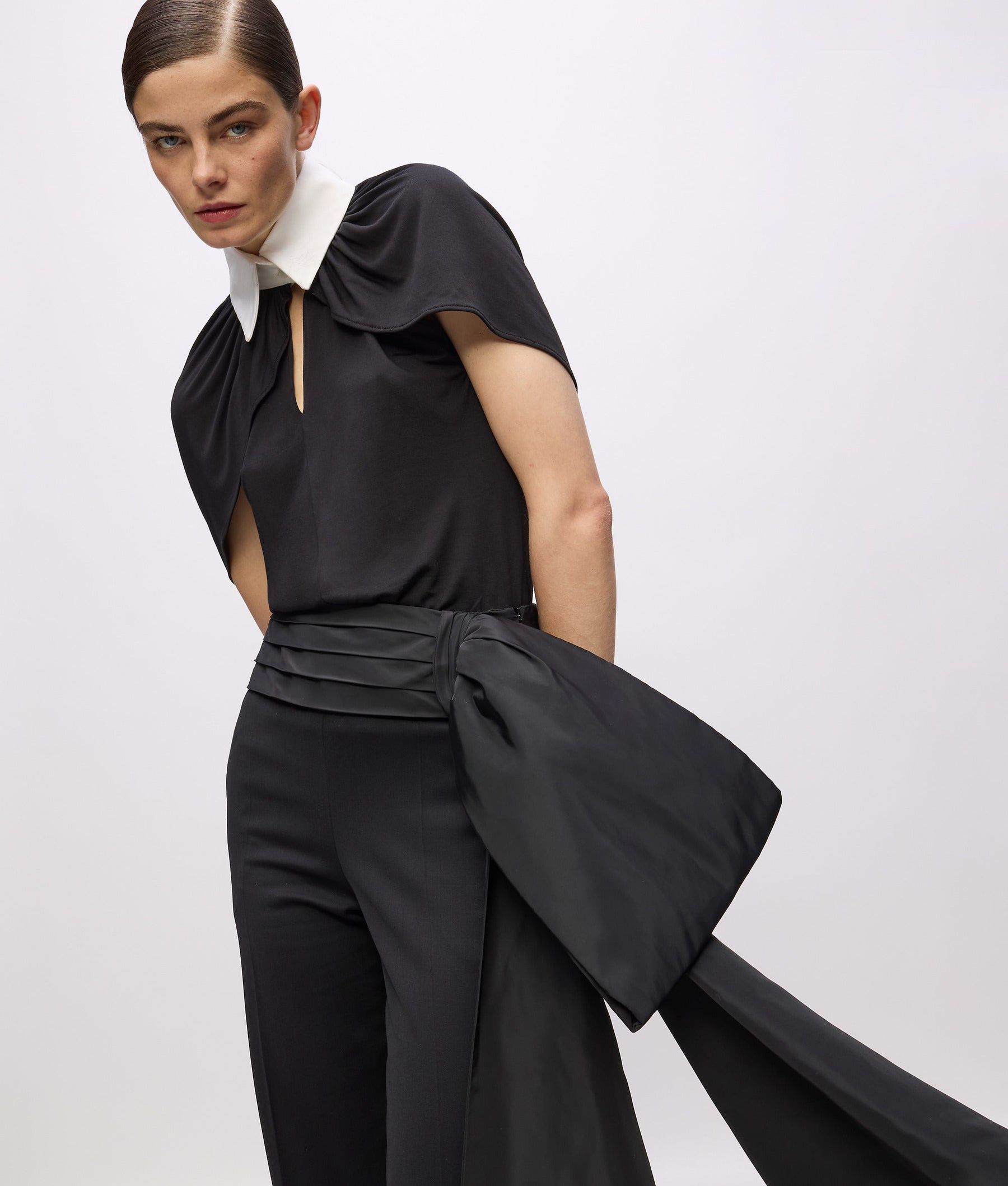 KL Studio bow detail trousers