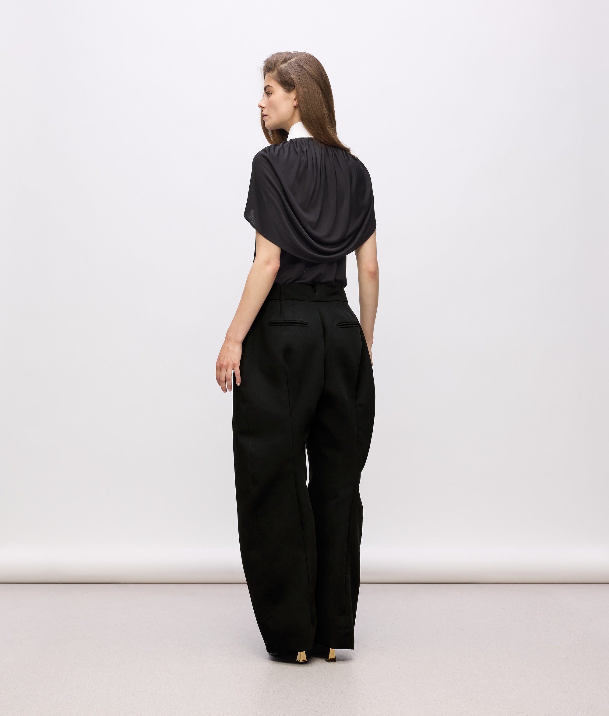 KL Studio voluminous pants