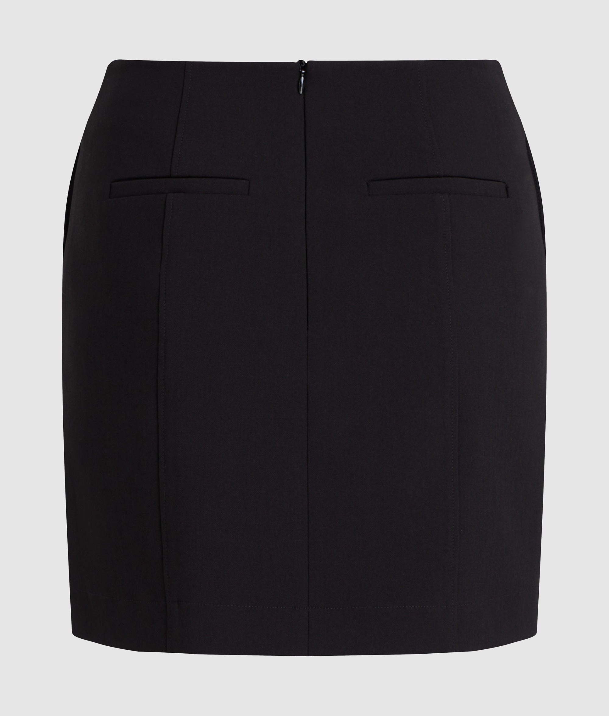 Button detail skirt