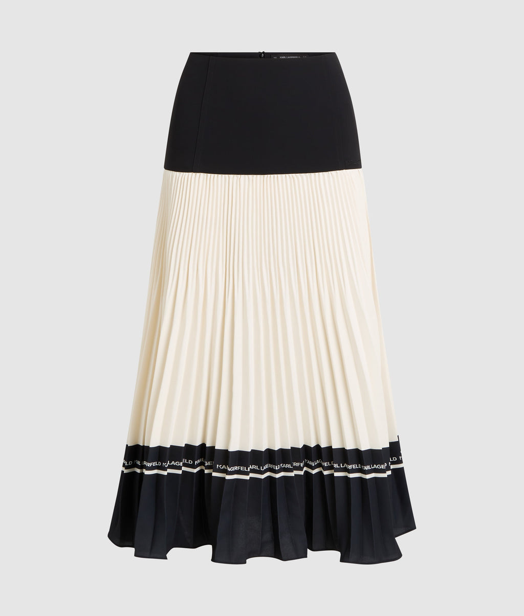 Pleated skirt