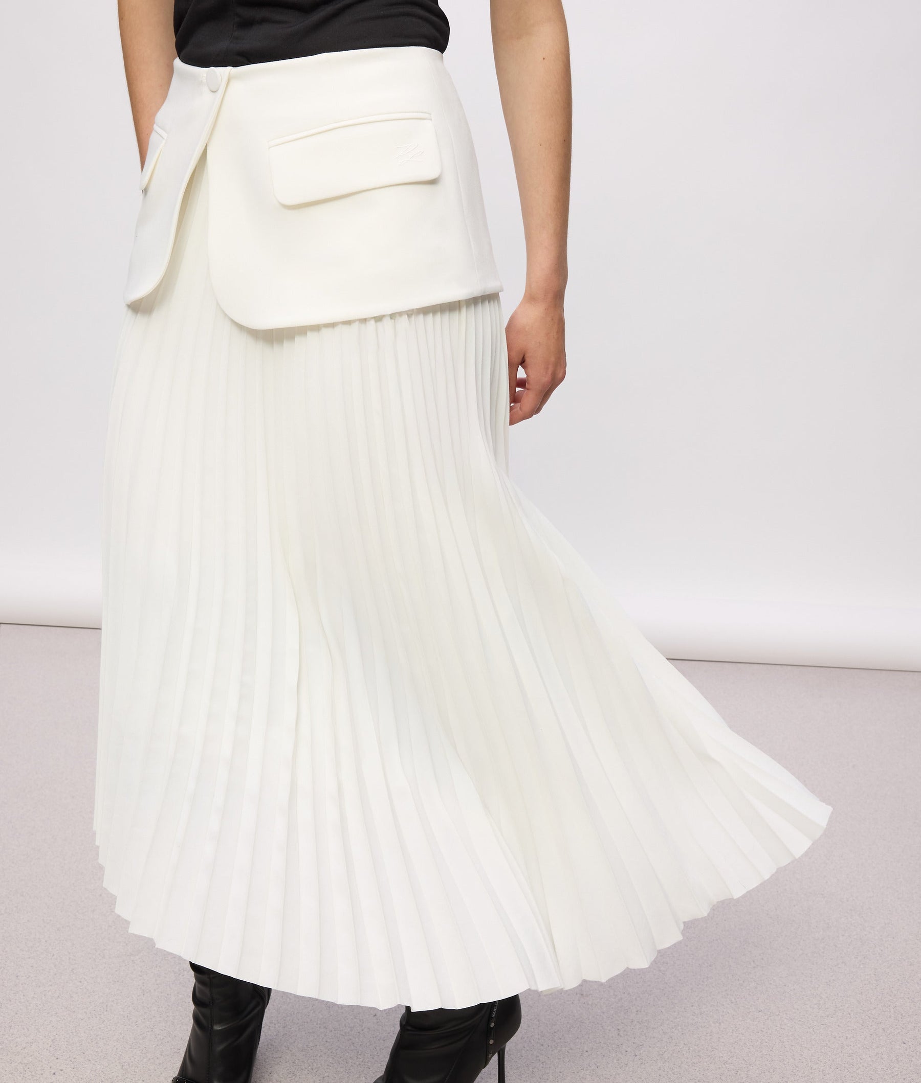 KL Studio pleated skirt
