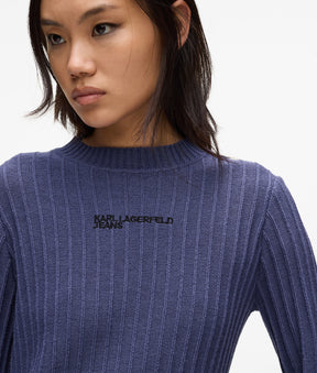 Pleated knit dress