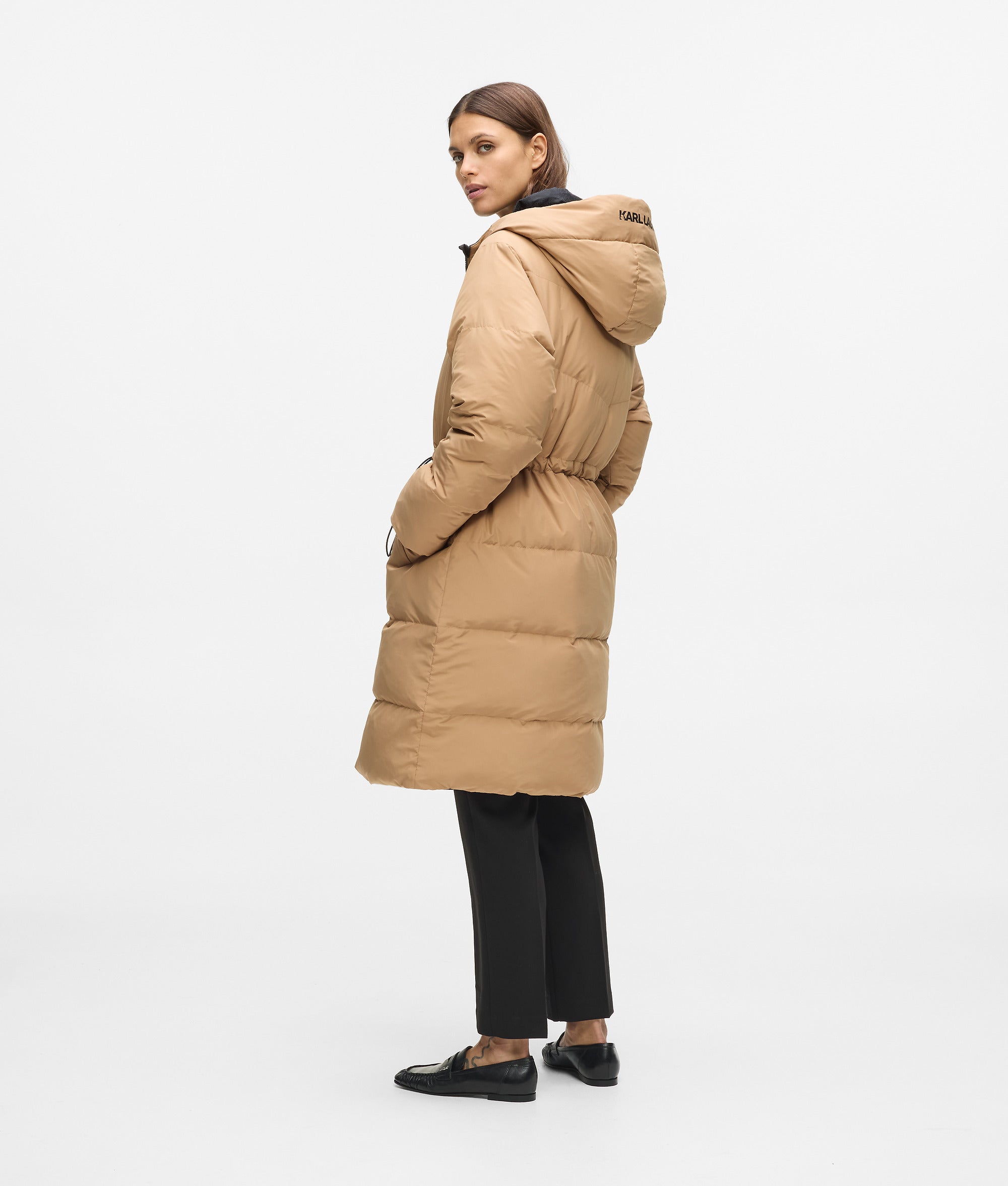 Reversible long puffer jacket