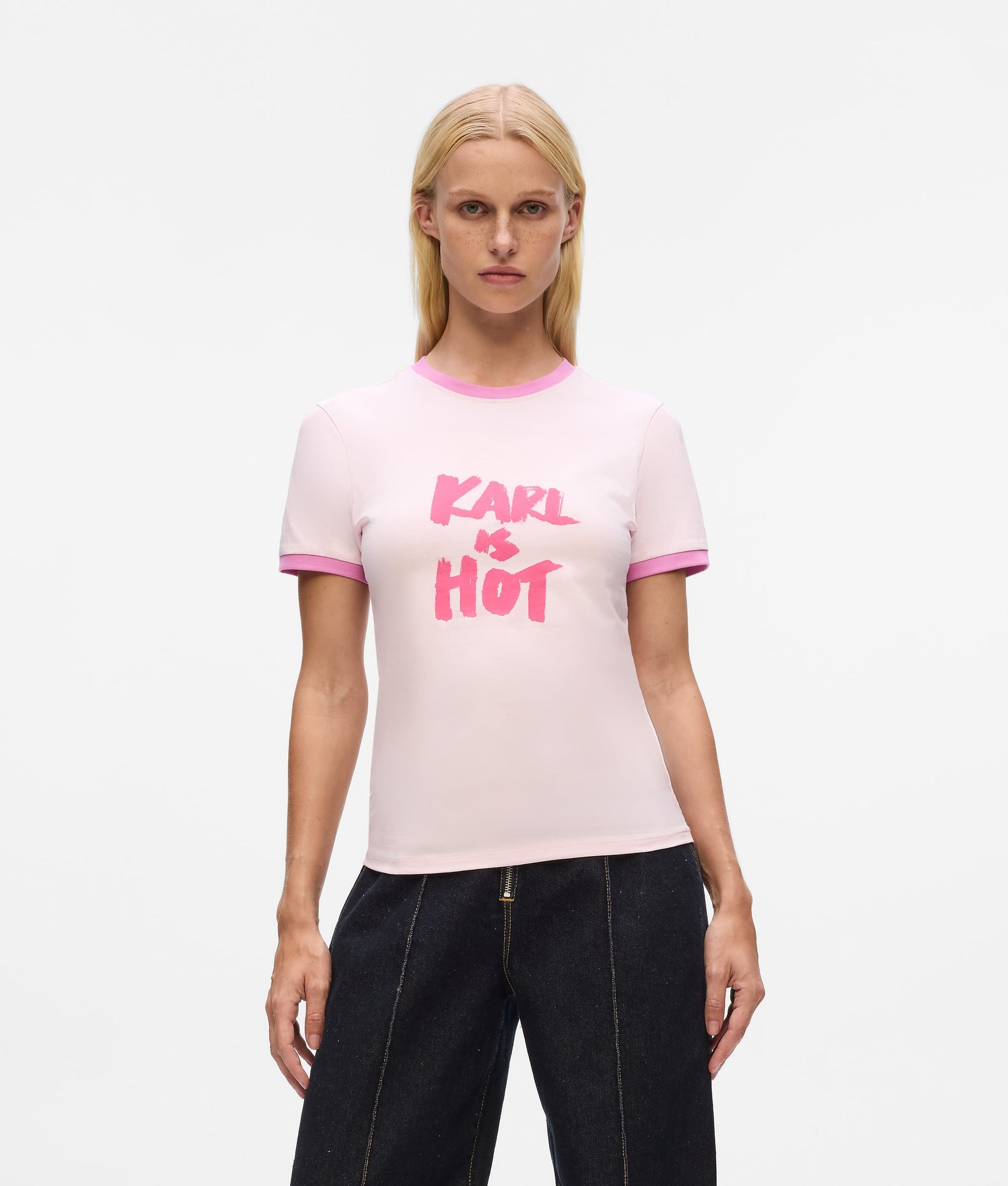 Exclusive "Karl is hot" T-shirt