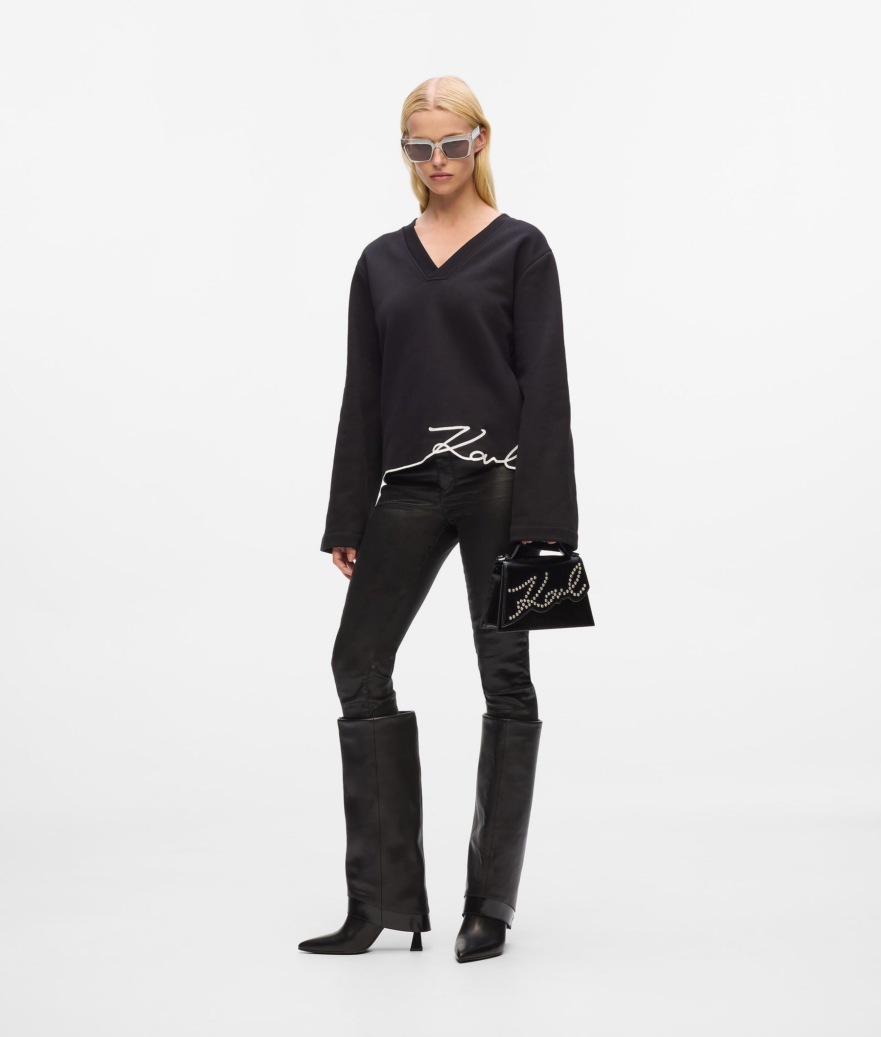 Signature hem sweatshirt