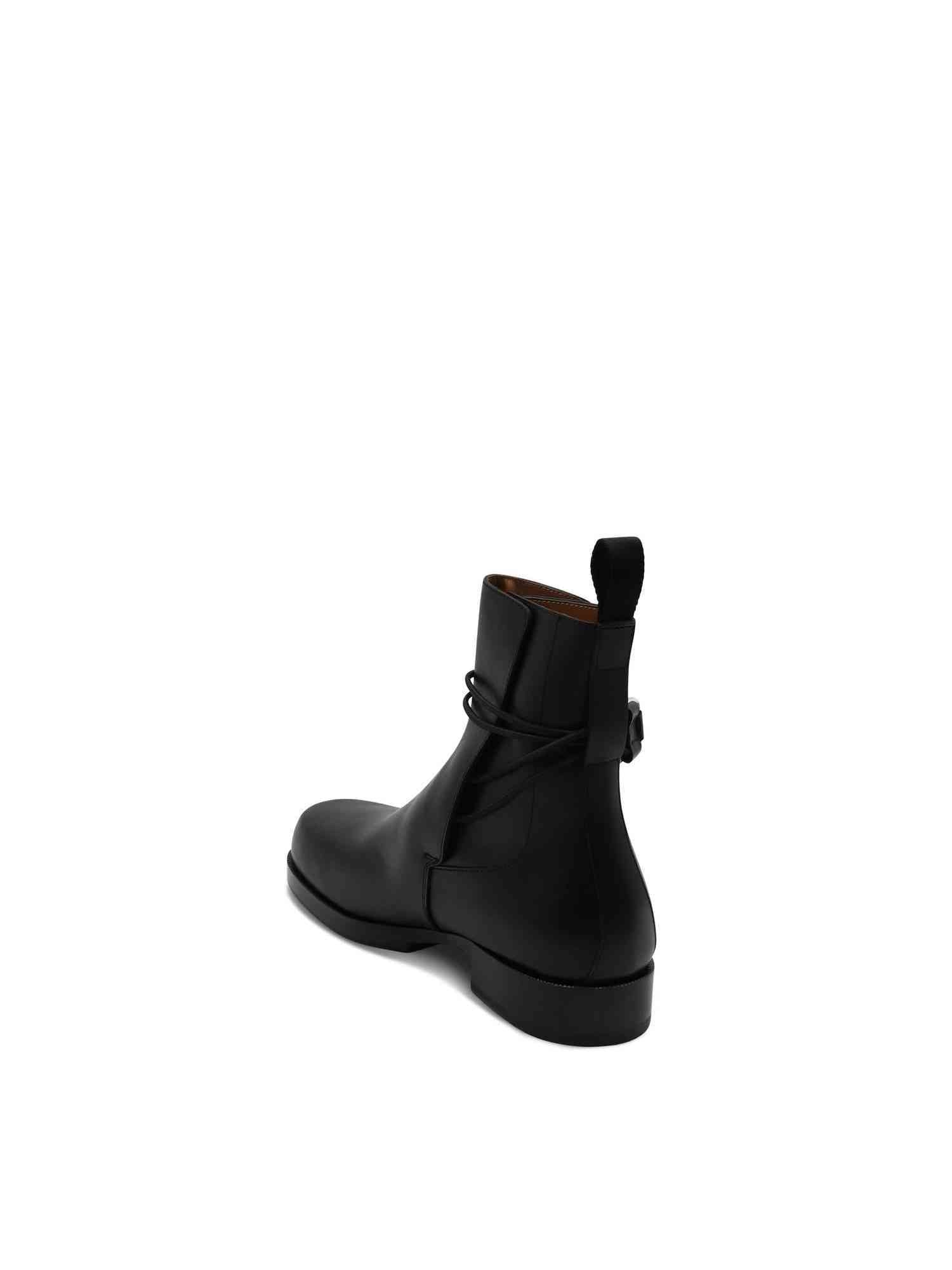 1017 ALYX 9SM Low Buckle Leather Boots in Black