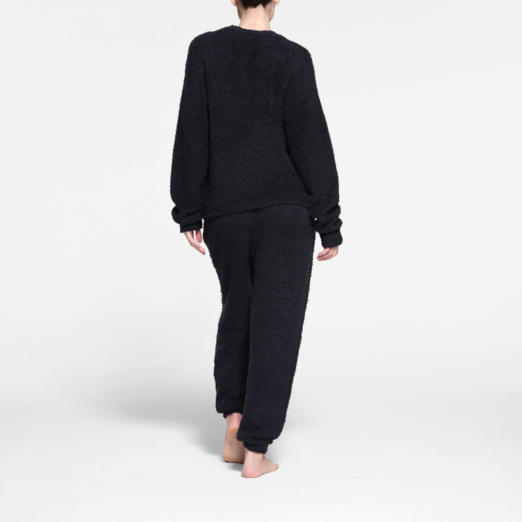 COZY KNIT UNISEX PULLOVER | ONYX