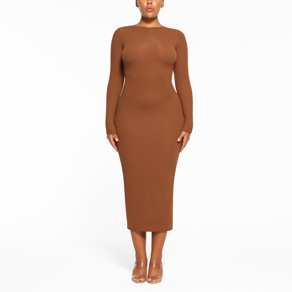FITS EVERYBODY CREW NECK LONG SLEEVE DRESS | BRONZE