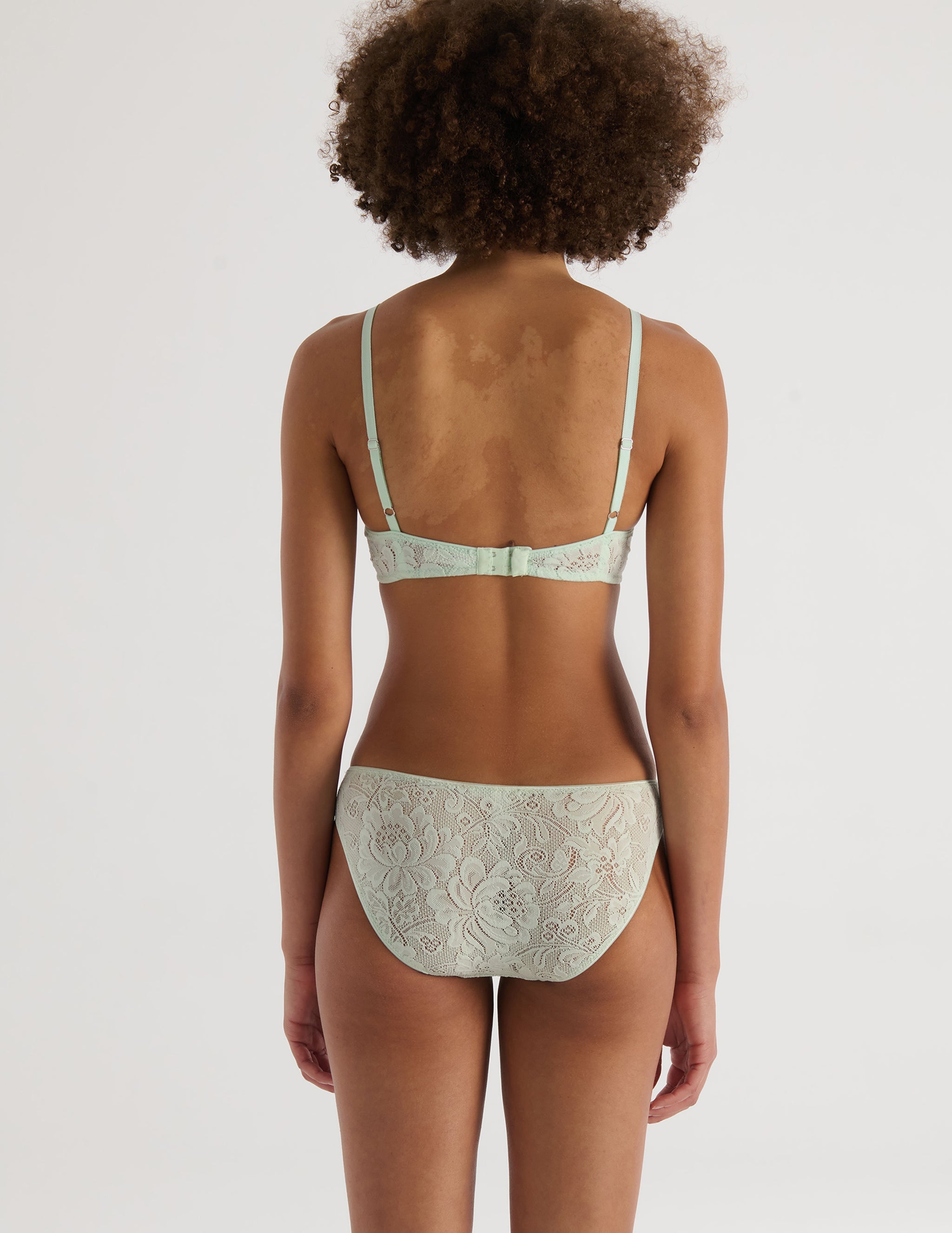 Tris Panty Caledonia