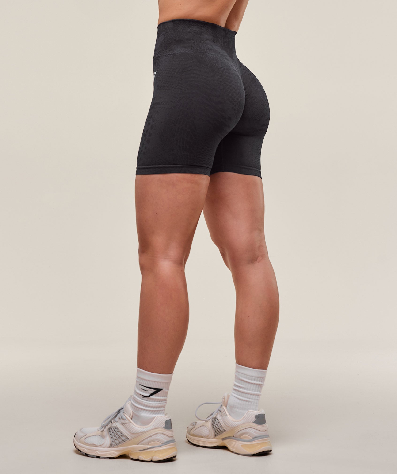 Gymshark Adapt Animal X Whitney Seamless Shorts - Asphalt Grey/Black