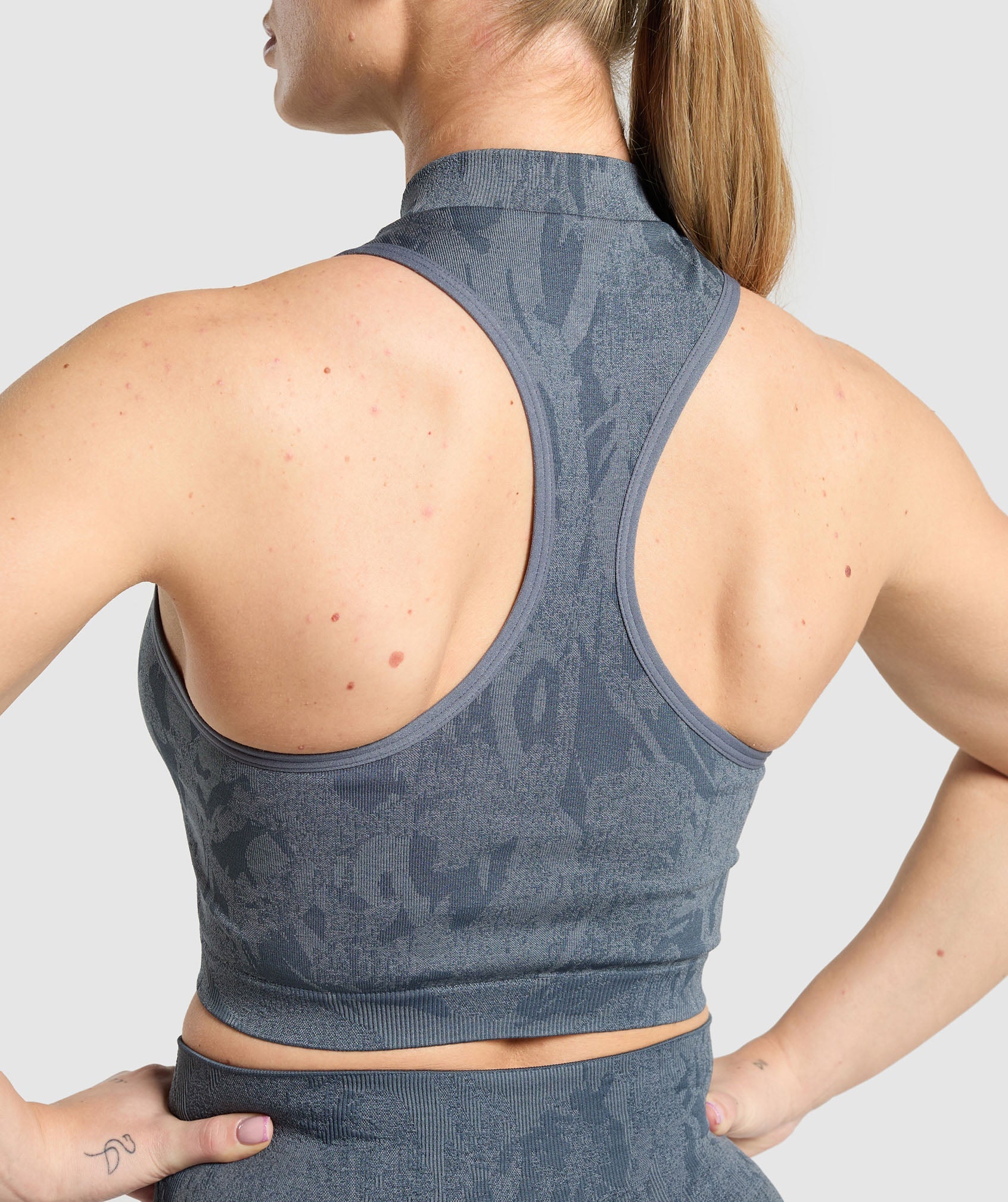 Gymshark Adapt Camo Seamless Zip Up Crop Top - Titanium Blue/Denim Grey
