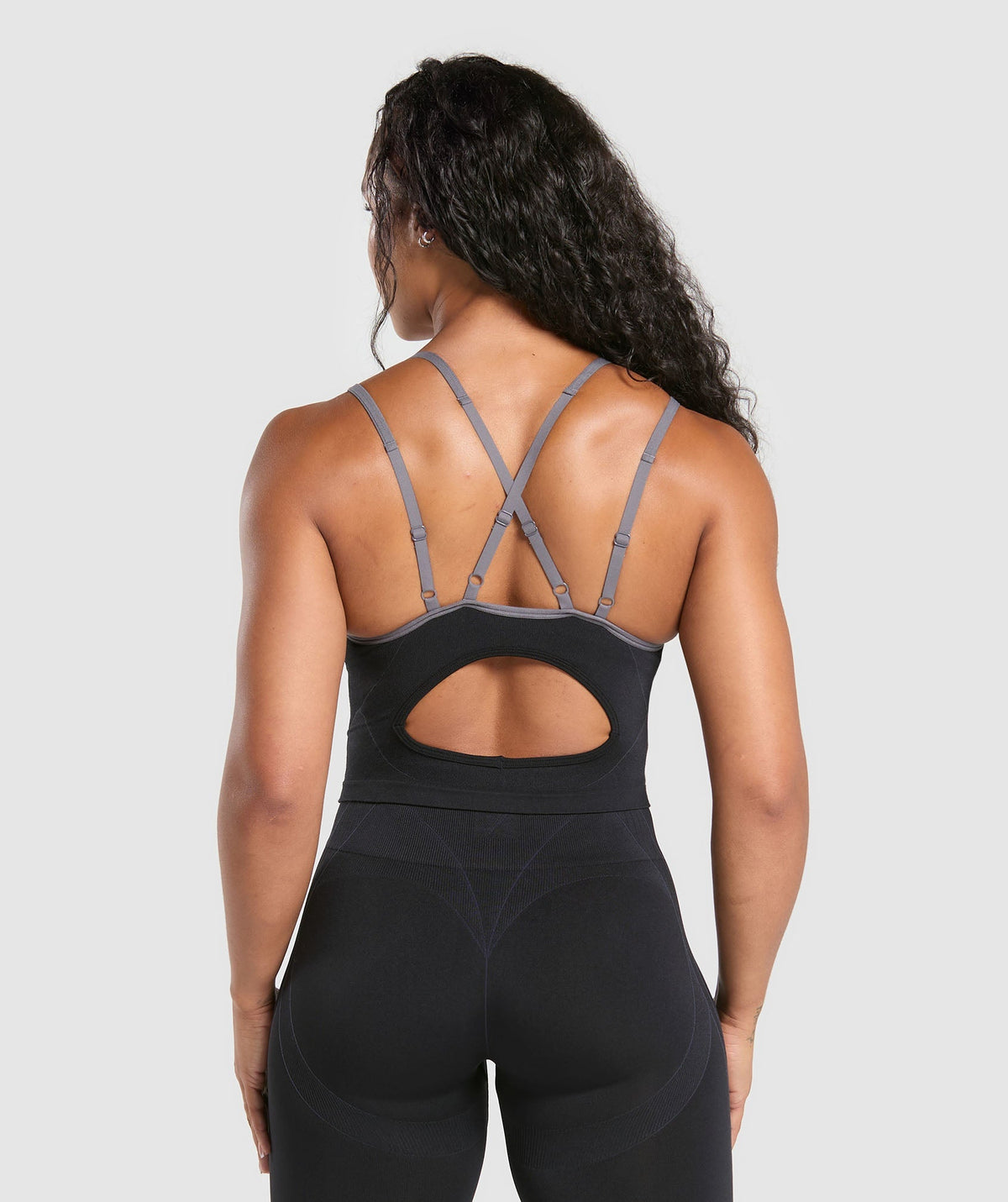 Gymshark Apex Contrast Tank With Shelf - Black/Brushed Grey