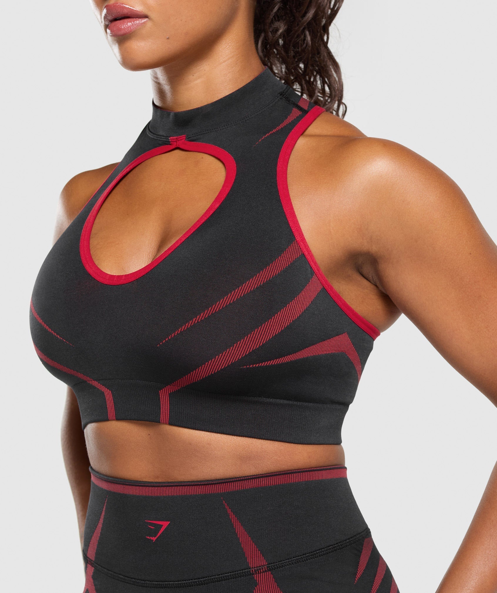 Gymshark Apex Lift Seamless Crop Top - Black/Carmine Red