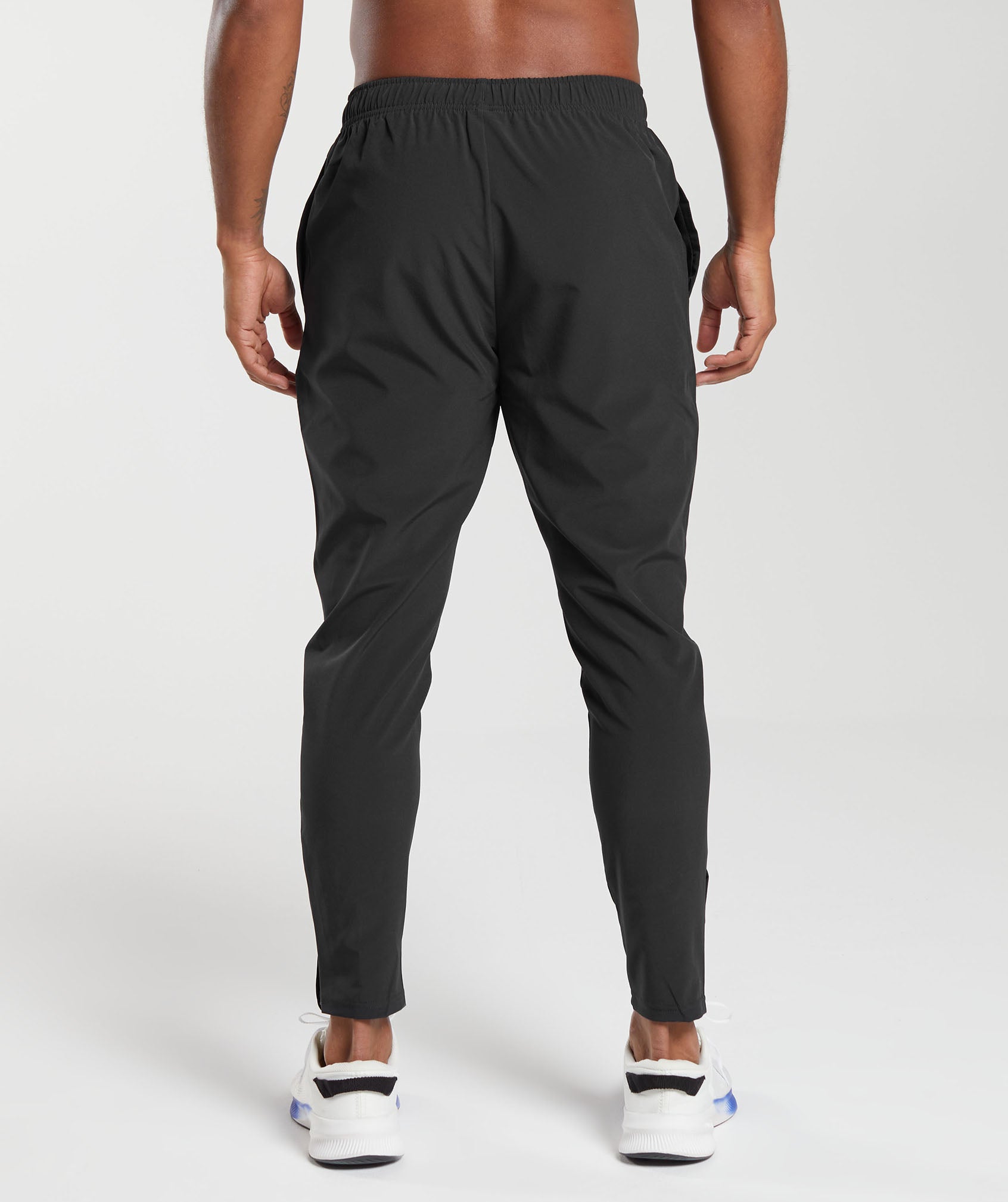 Gymshark Arrival Woven Joggers - Black