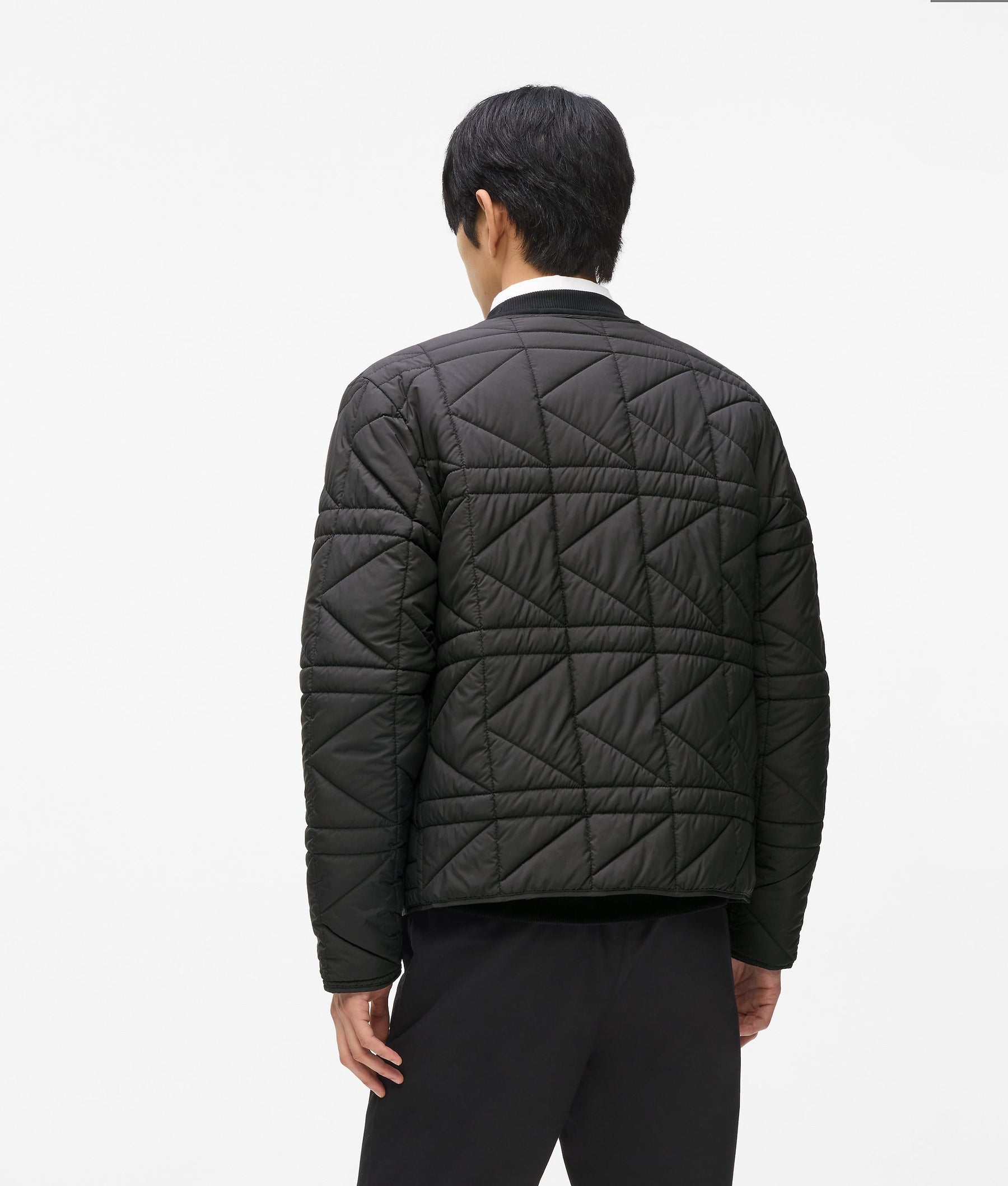 Lightweight packable jacket