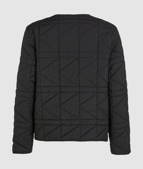 Lightweight packable jacket