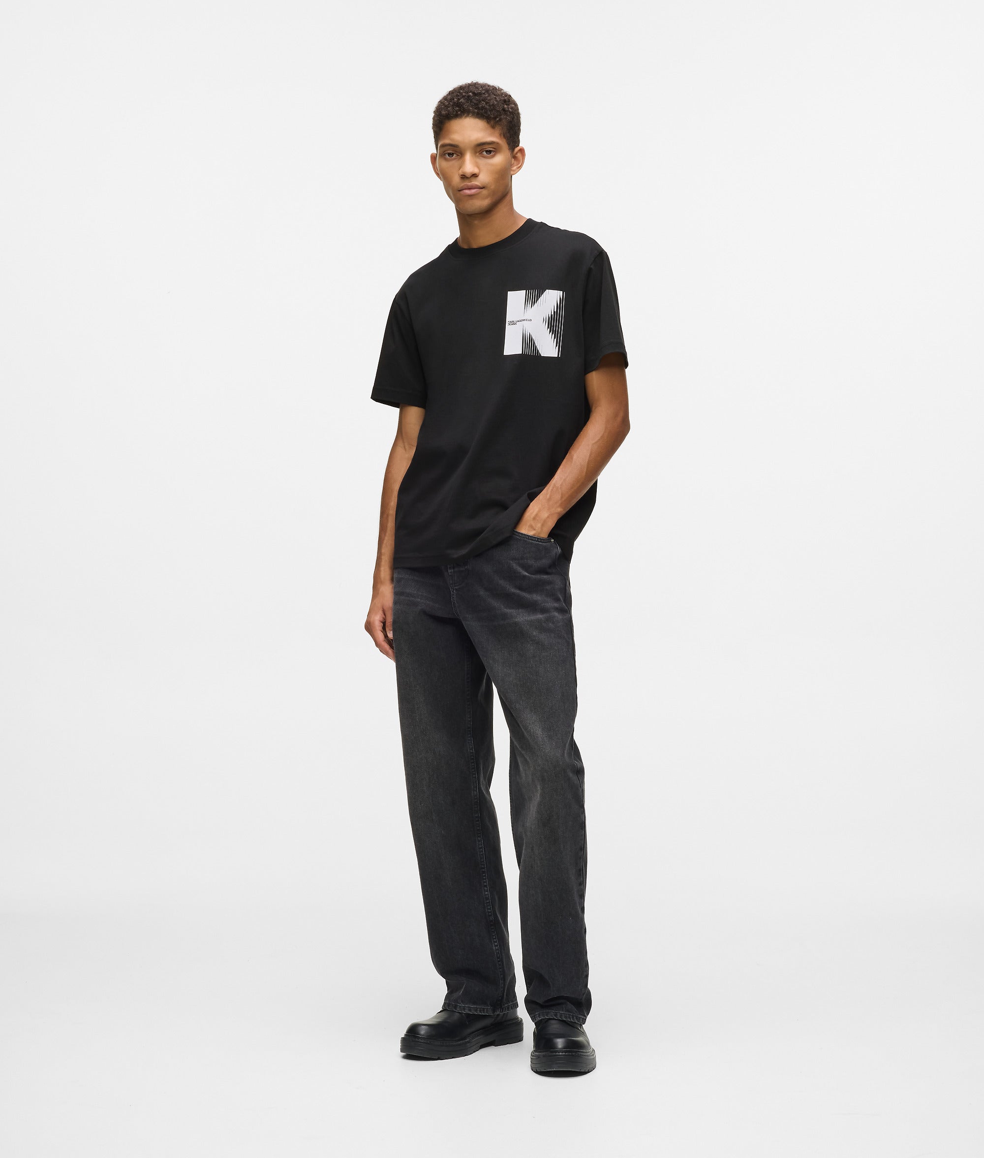 K artwork T-shirt