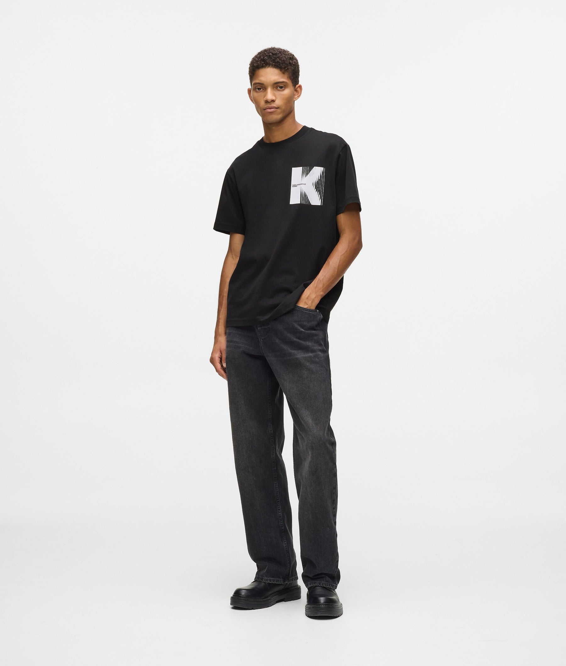 K artwork T-shirt