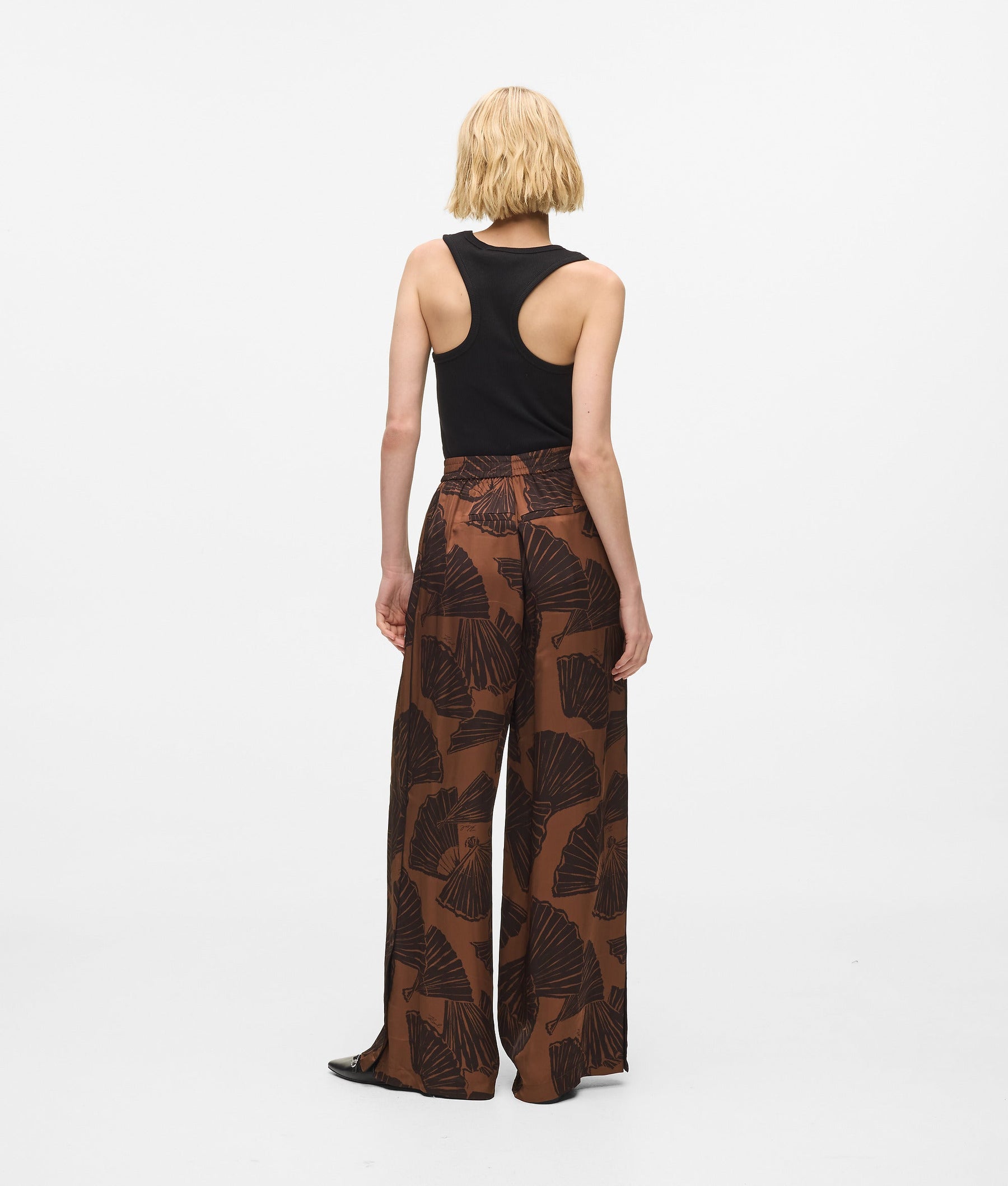 Fan print trousers