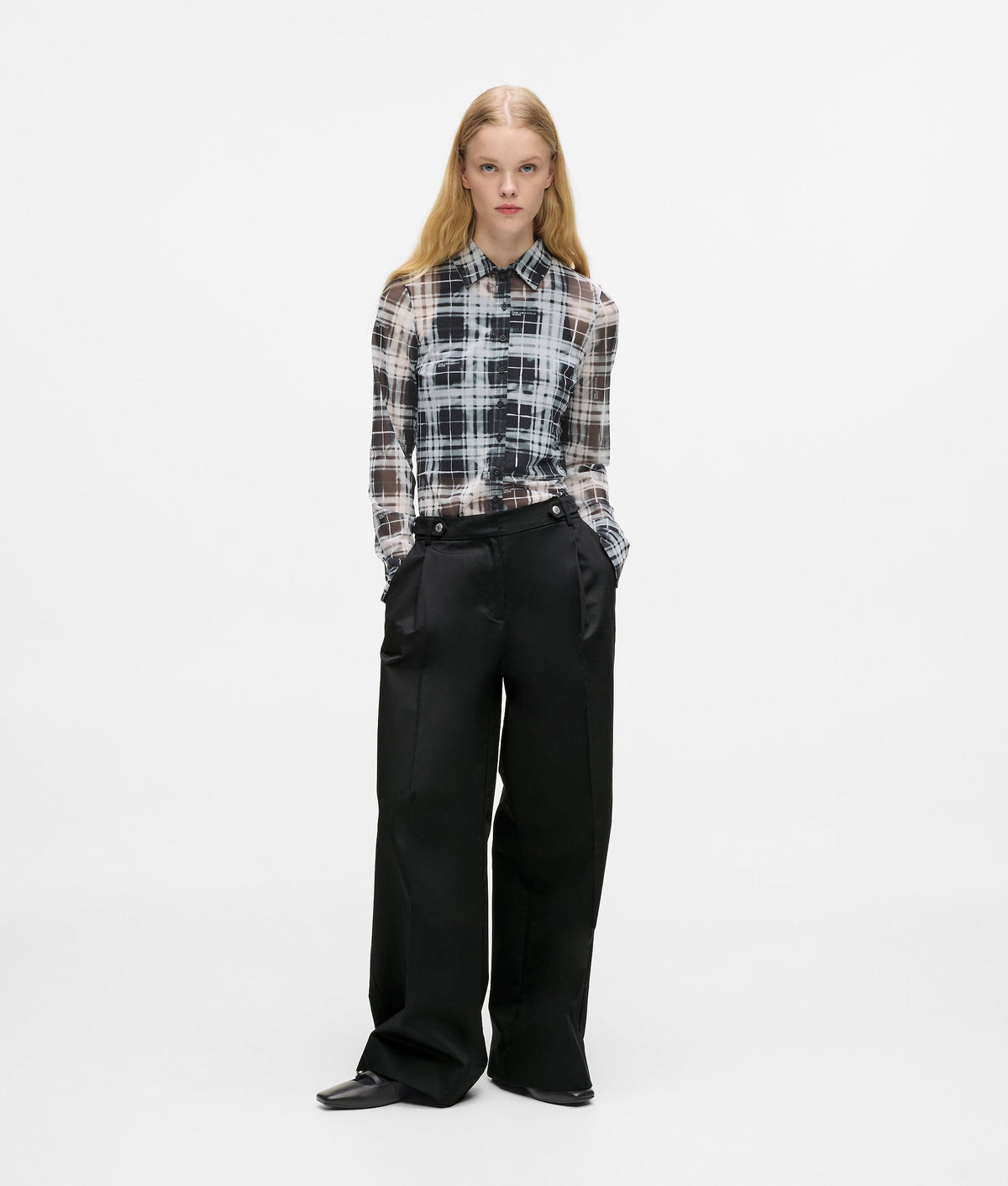 Wide leg tailored pants