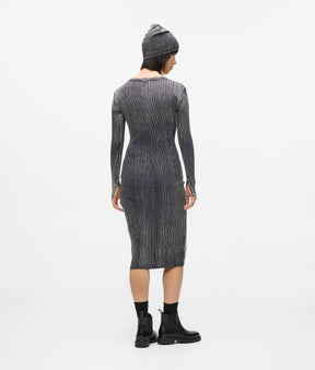 Ribbed long-sleeved dress
