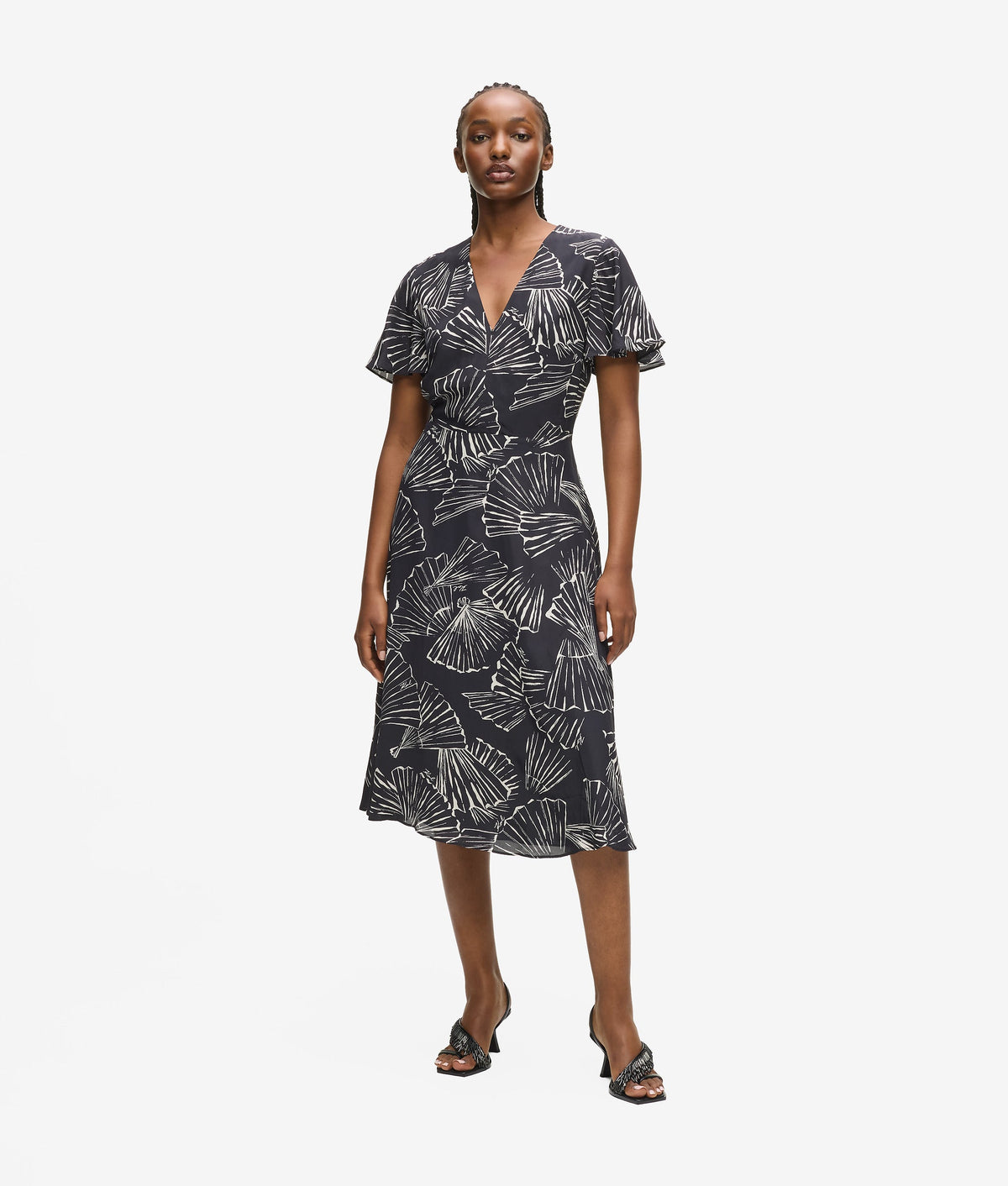 Fan print V-neck dress