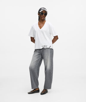 Signature hem V-neck T-shirt