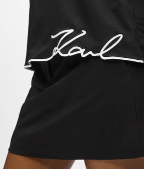 Signature hem V-neck T-shirt