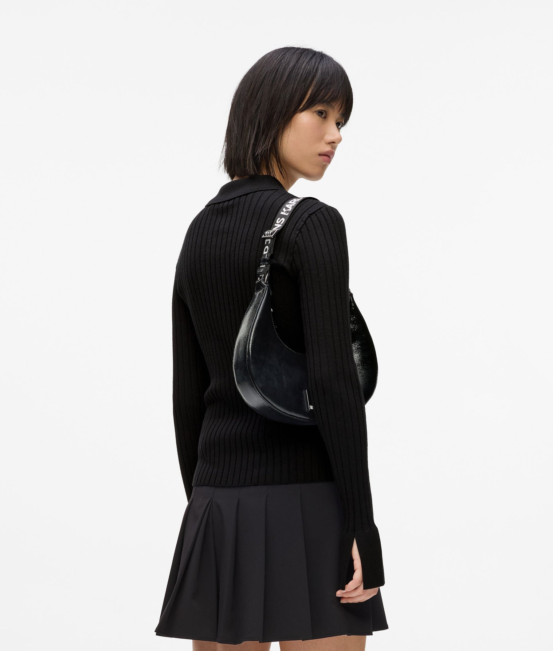 Long-sleeved knitted polo shirt