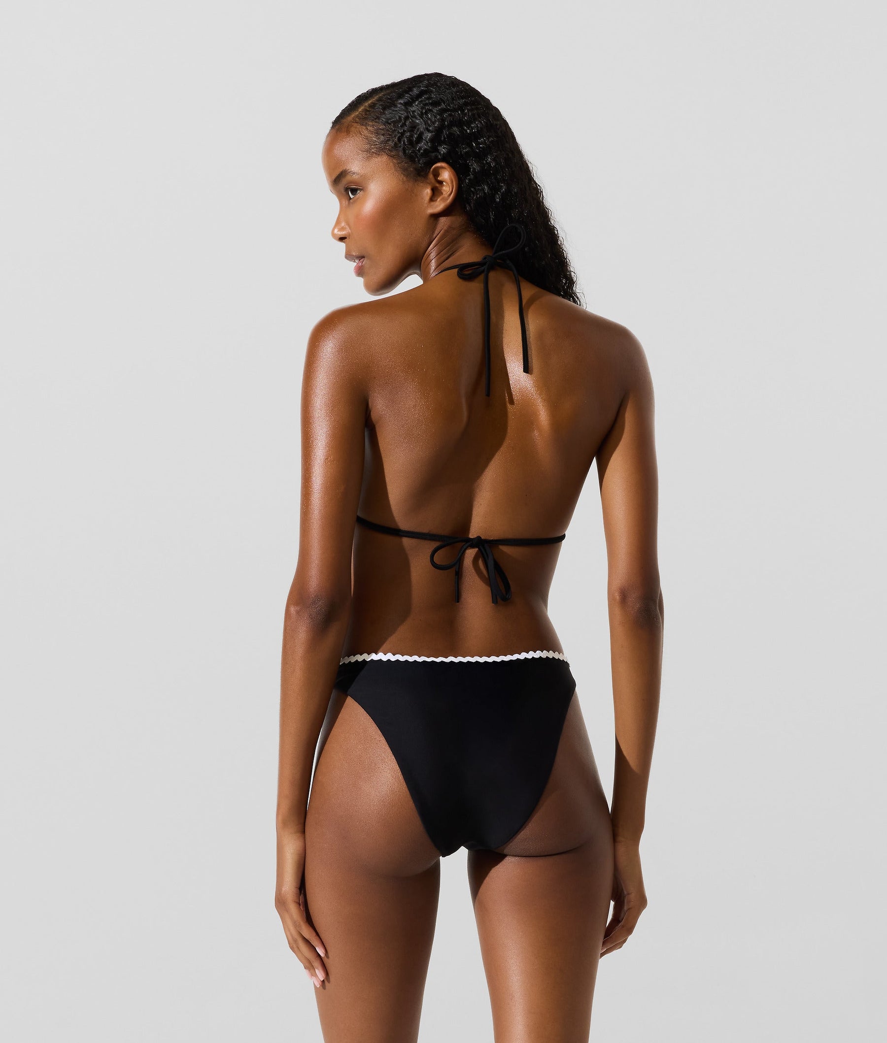 Scallop triangle bikini top