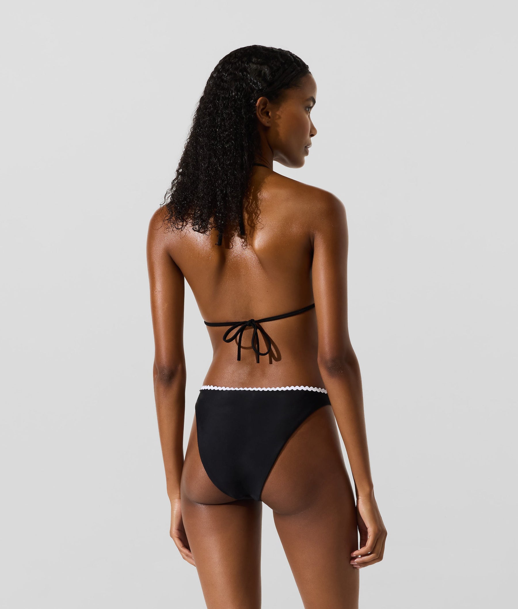 Scallop bikini bottoms