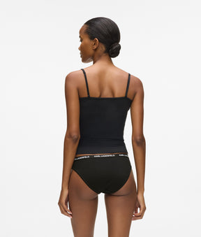 Logo brief – 3 pack