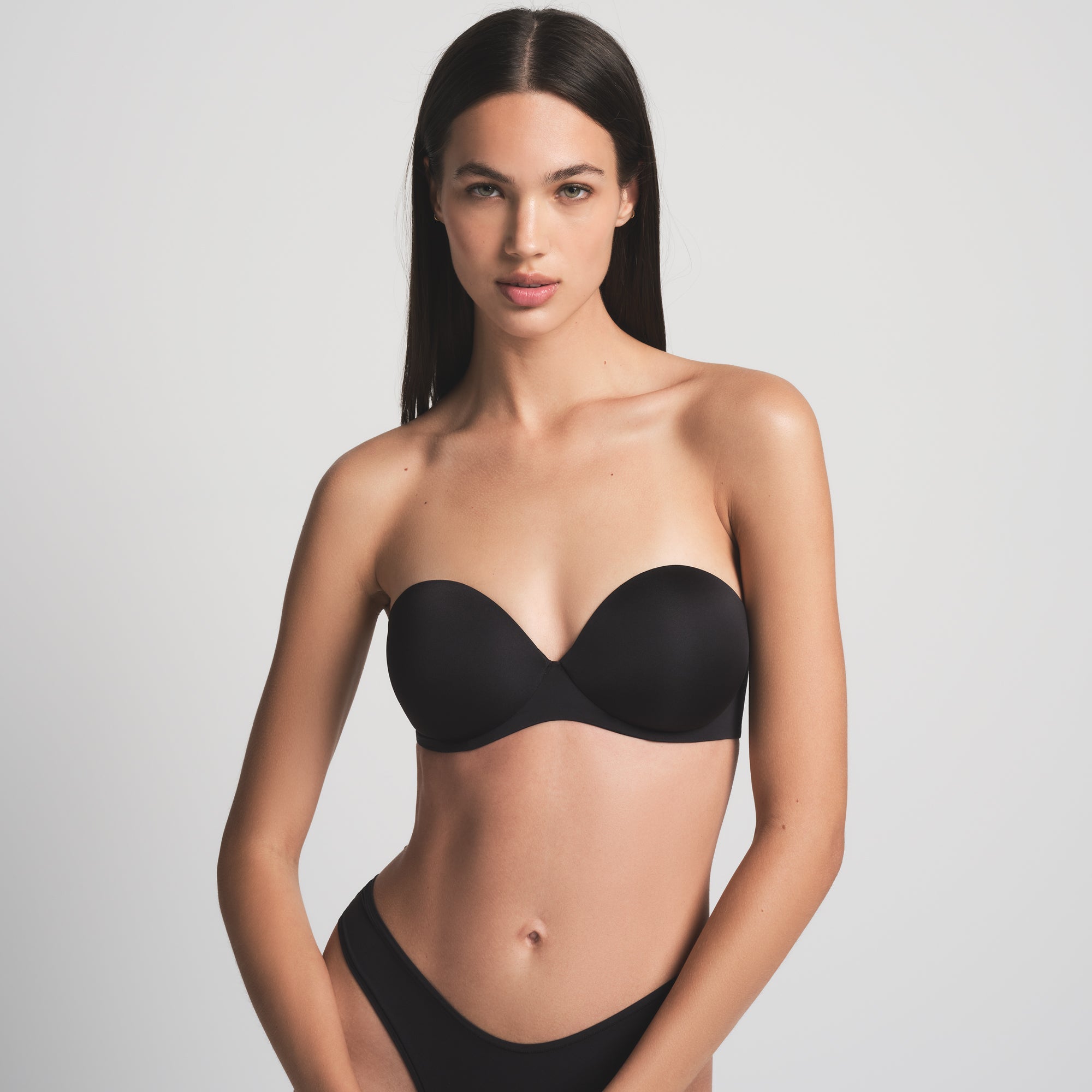 Skims Ultimate Strapless Push-up Bra — Part 1