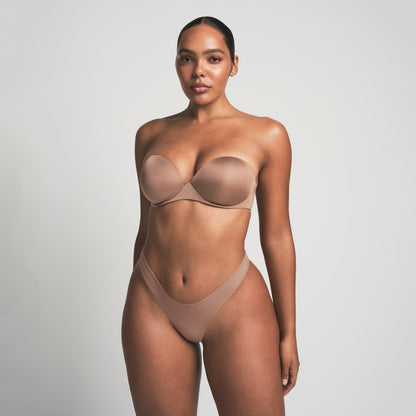 Skims Ultimate Strapless Push-up Bra — Part 1