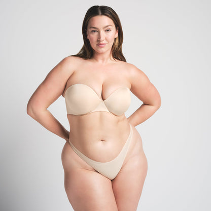 Skims Ultimate Strapless Push-up Bra — Part 1