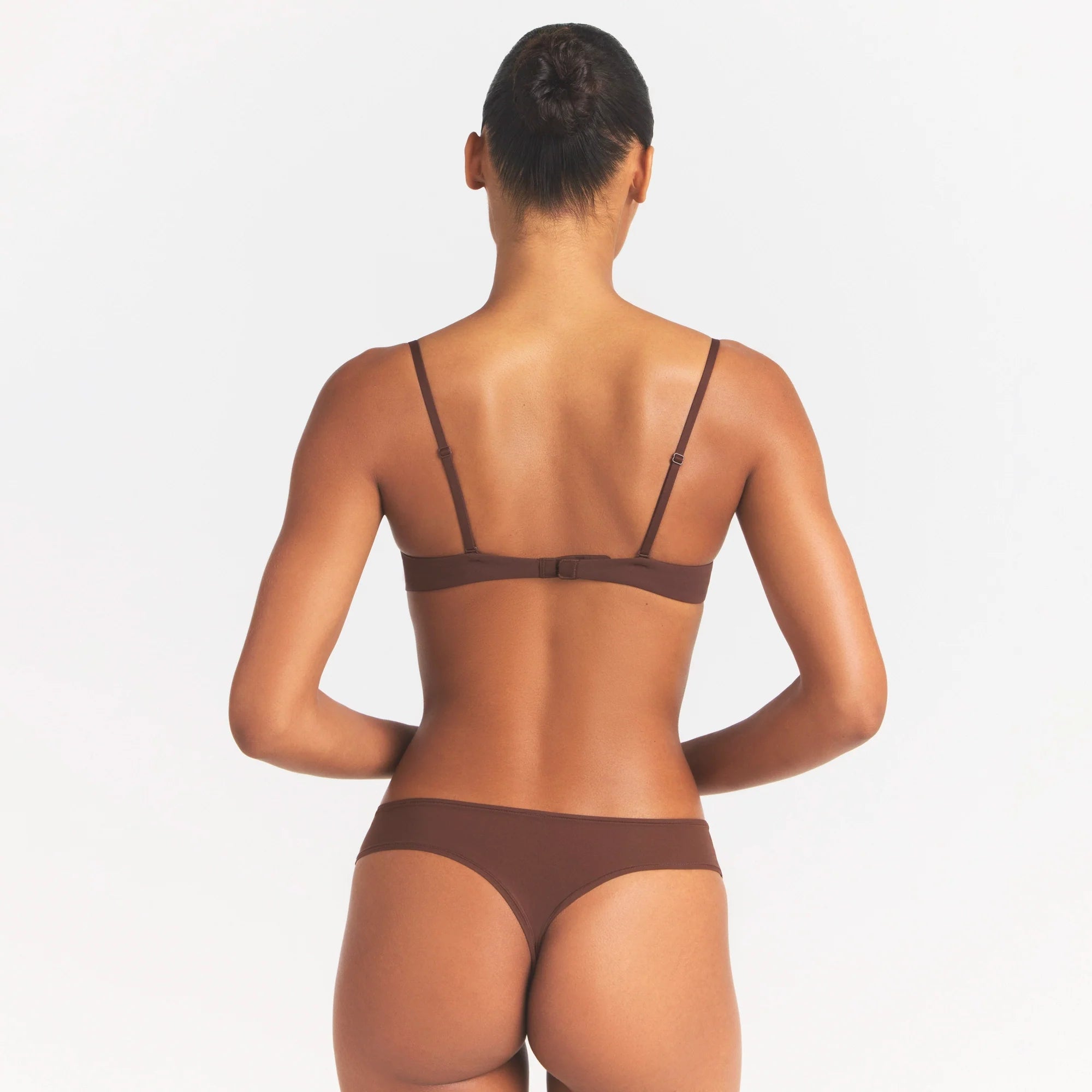 Fits Everybody T-shirt Bra — Part 5