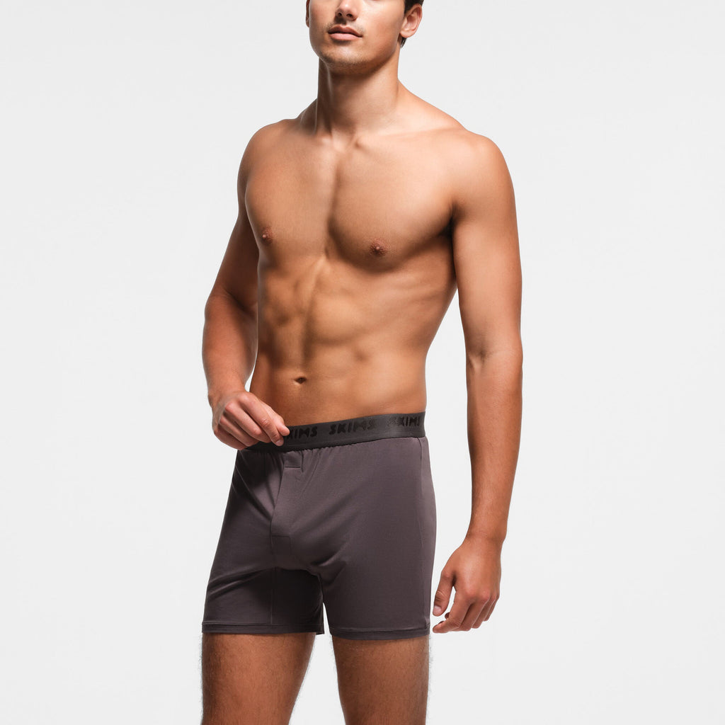 SKIMS STRETCH MENS KNIT BOXER | IRON
