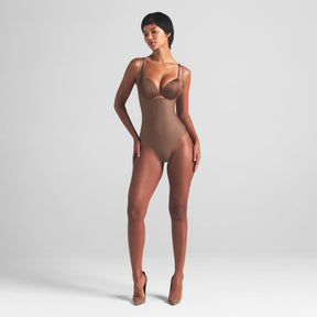 SKIMS BODY CORE SCULPT OPEN BUST THONG BODYSUIT | JASPER
