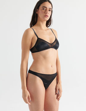 Maya Thong Black