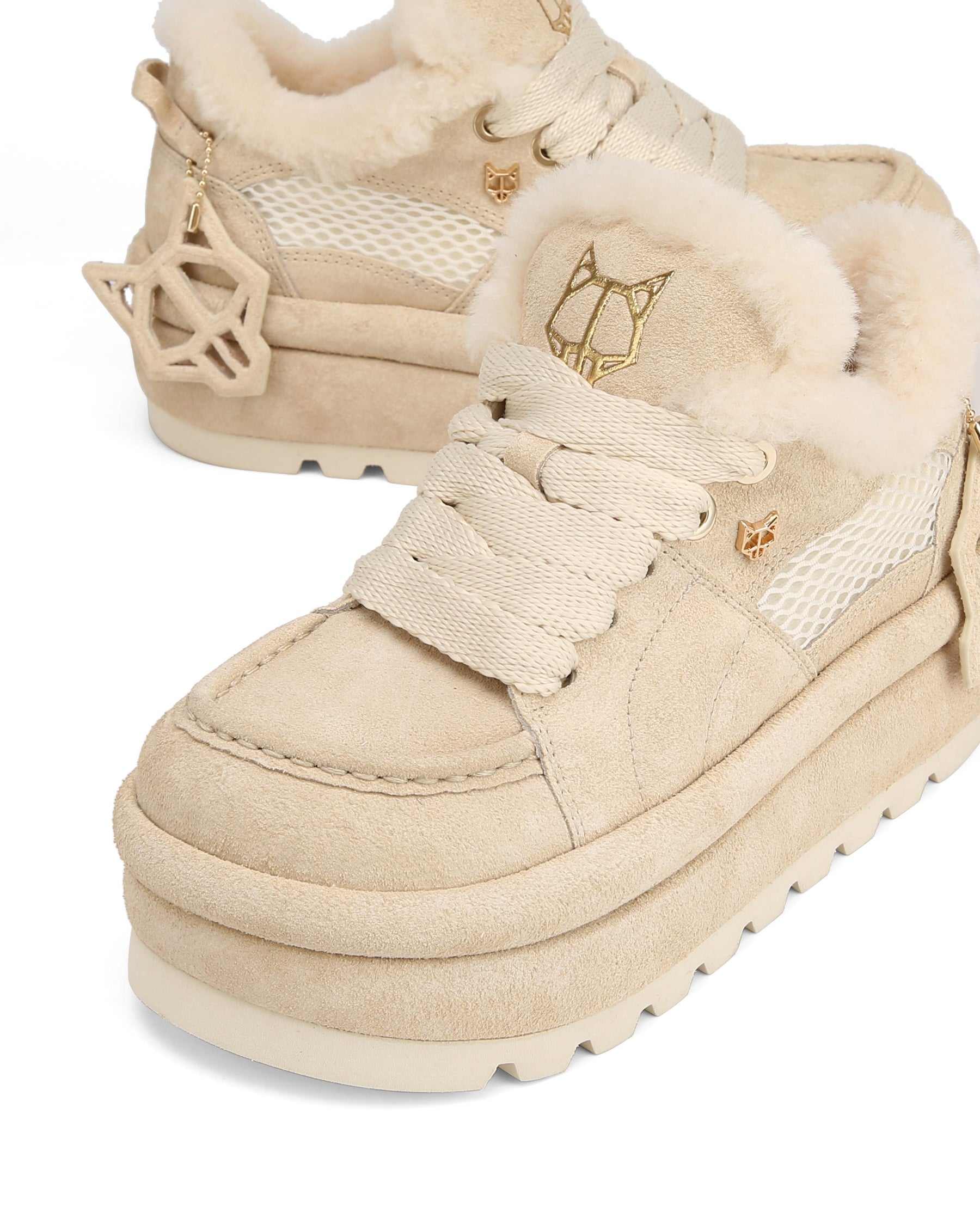 Beau Ice Suede