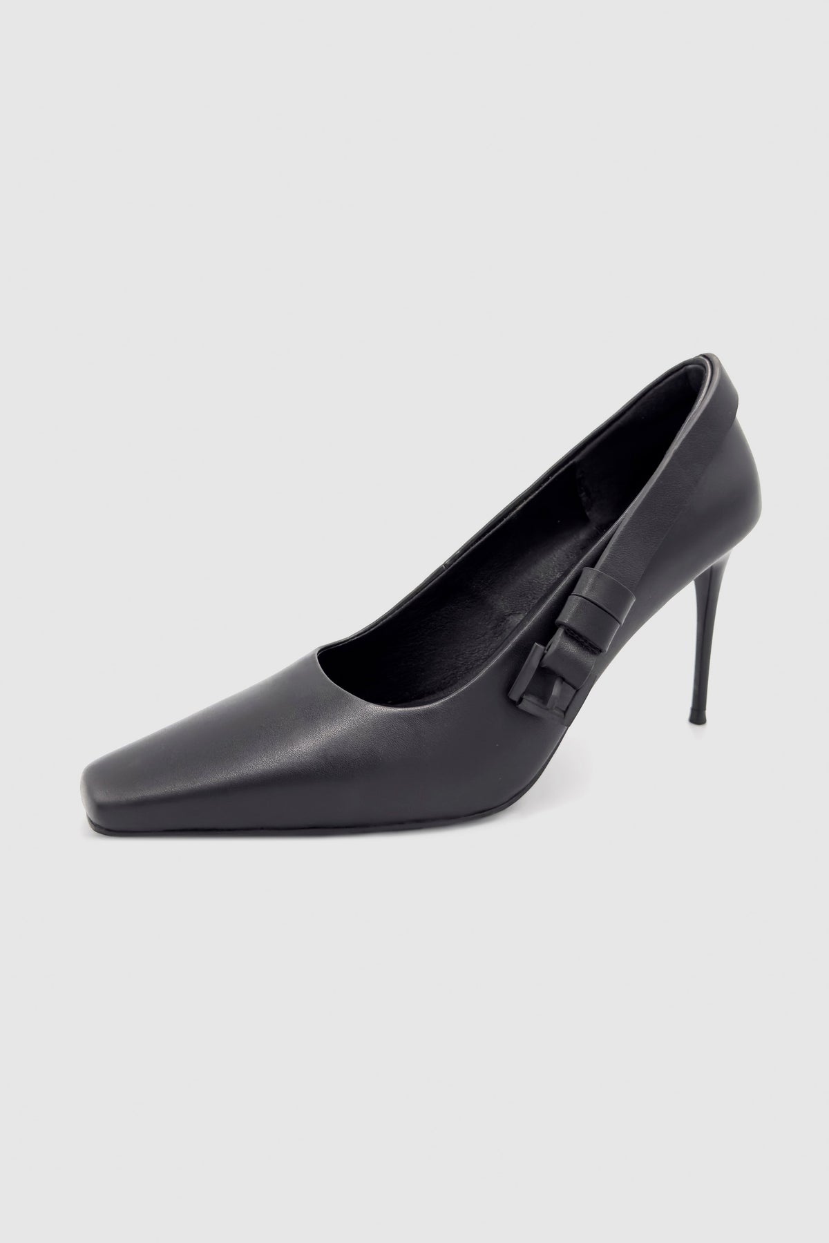 BELLA PUMPS