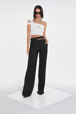 CROSSOVER ONE SHOULDER TOP W/ SHOULDER PAD