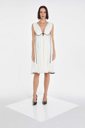 PLEATED DRESS W/ BRA LINES