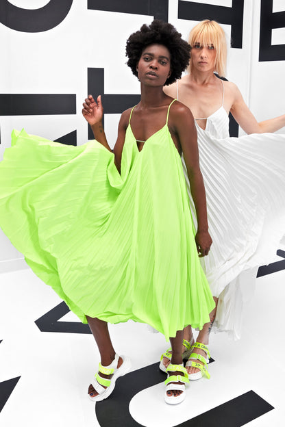 OPEN BACK PLEATED MIDI DRESS