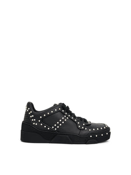 GIVENCHY Low Tyson Sneaker in Black