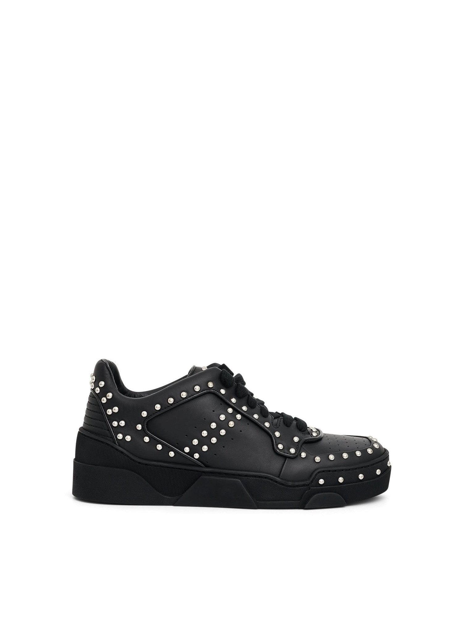 GIVENCHY Low Tyson Sneaker in Black